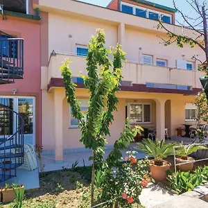 https://apartment-olive-house-rab.primorje-gorskikotar.com
